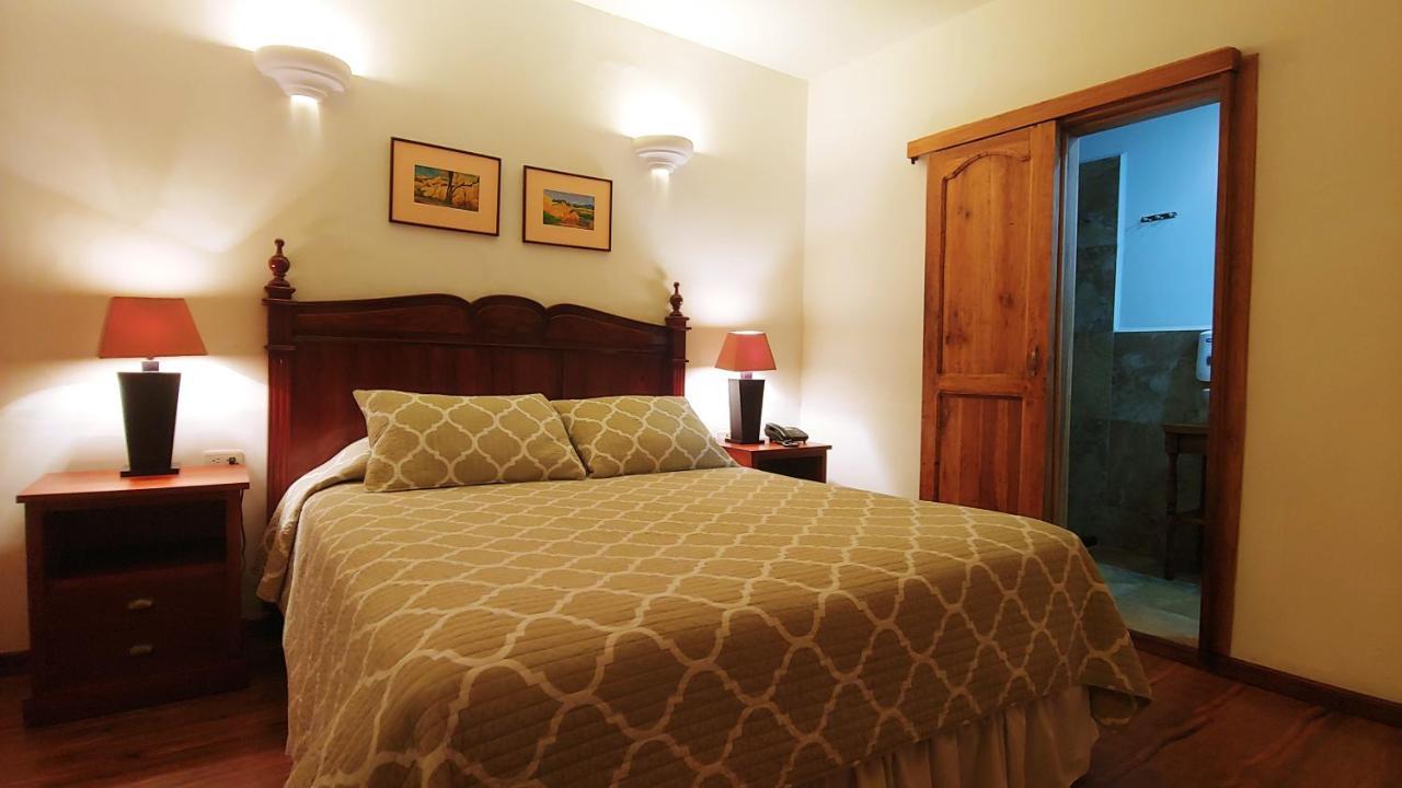 Hotel Boutique Casa Montalvo Cuenca Buitenkant foto