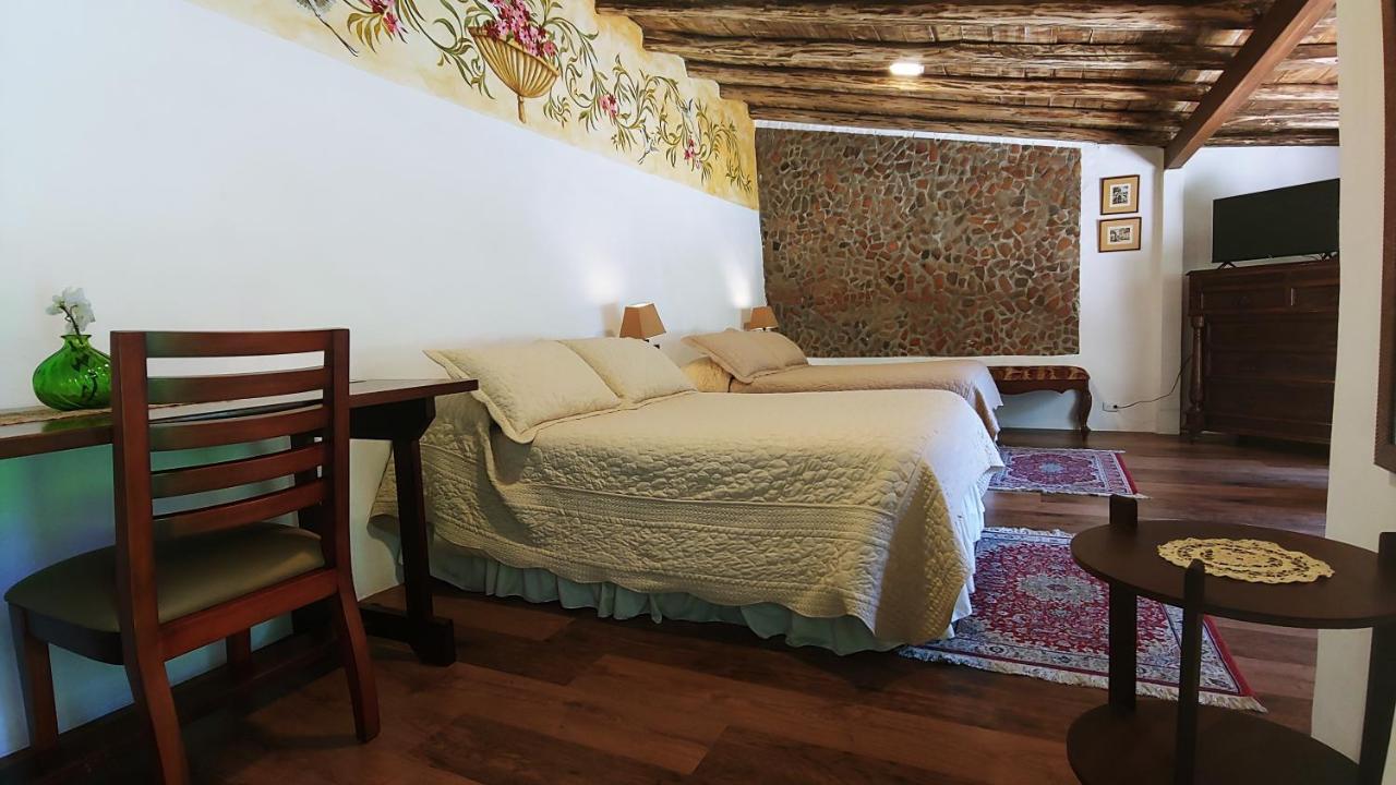 Hotel Boutique Casa Montalvo Cuenca Buitenkant foto