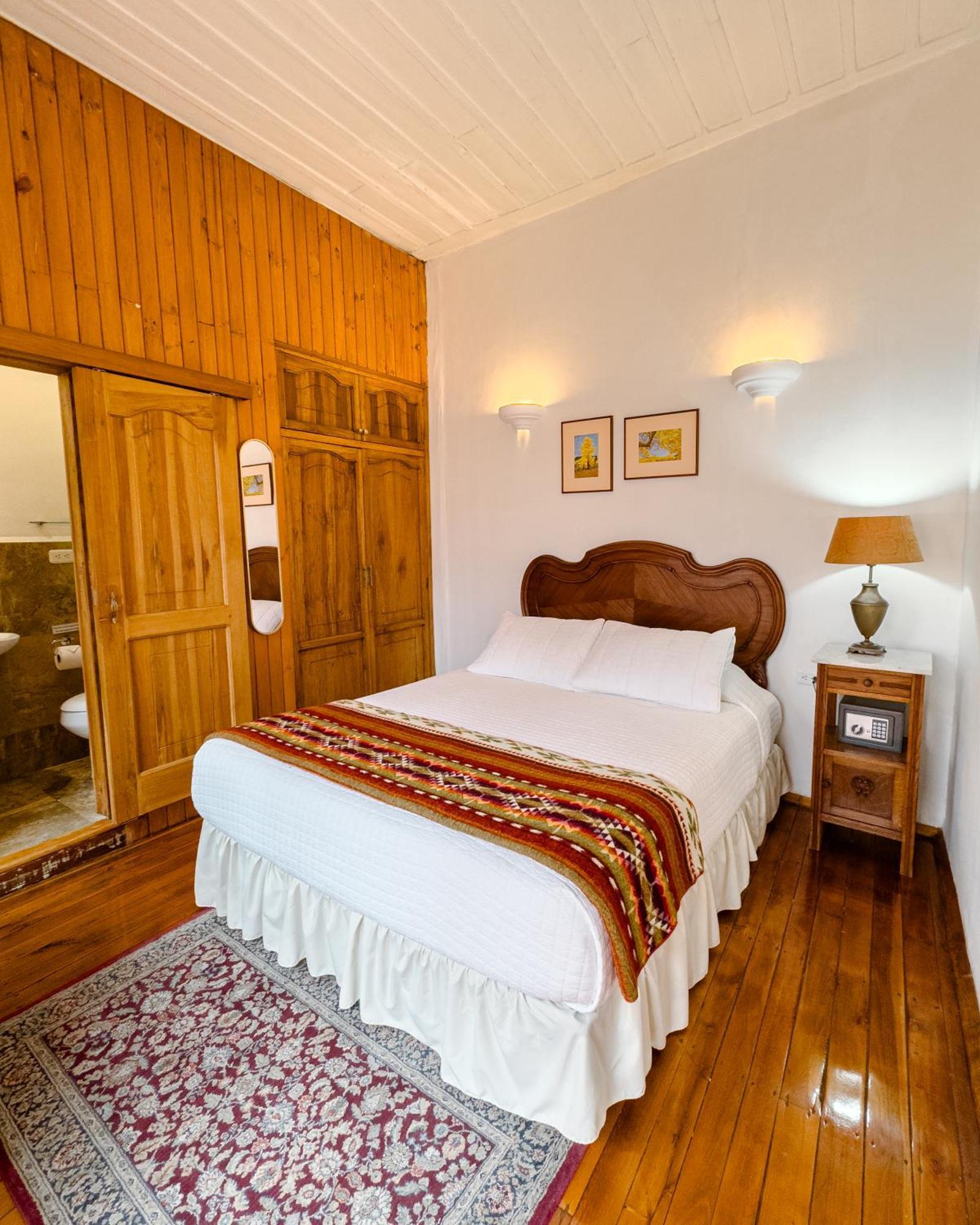 Hotel Boutique Casa Montalvo Cuenca Buitenkant foto