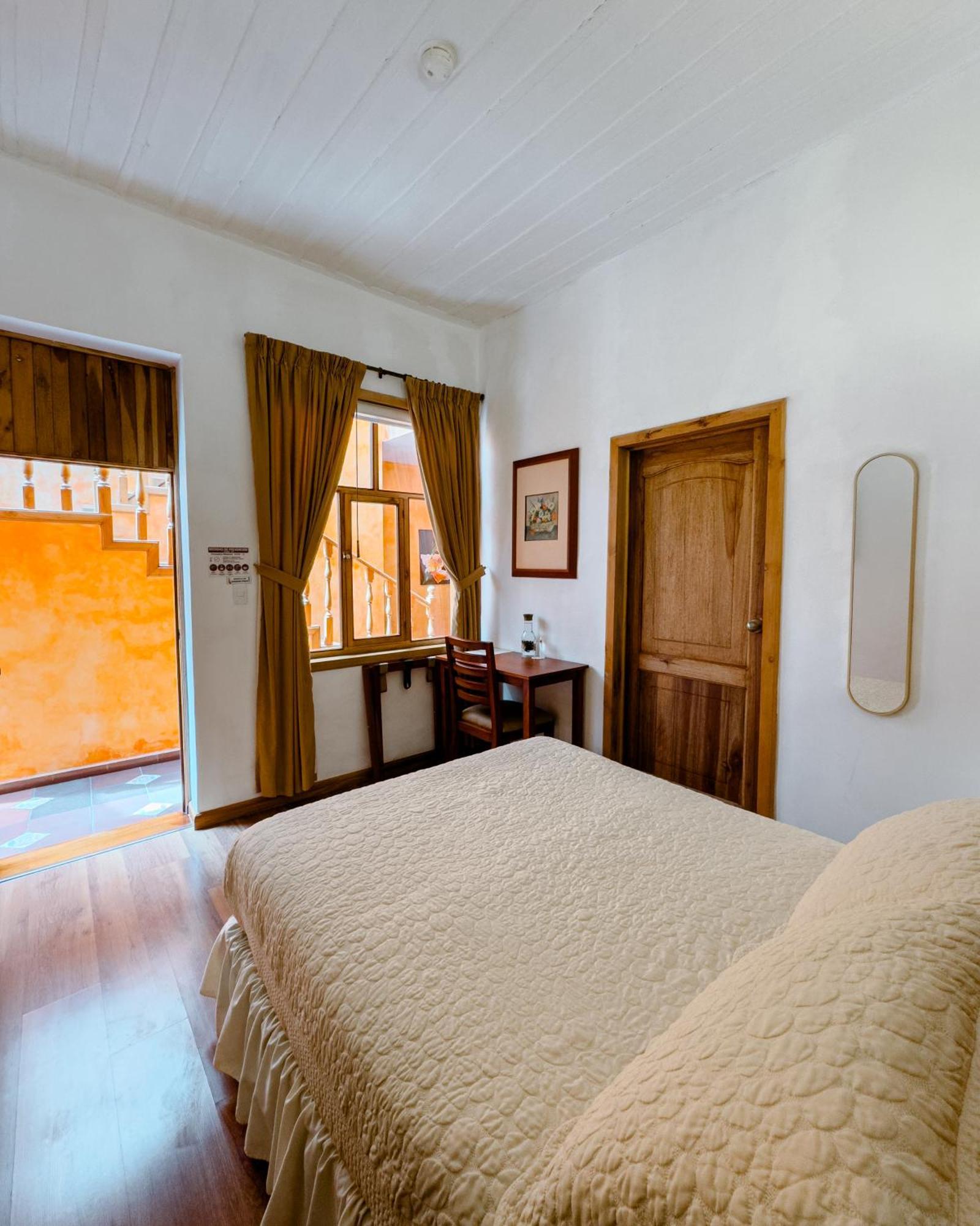 Hotel Boutique Casa Montalvo Cuenca Buitenkant foto